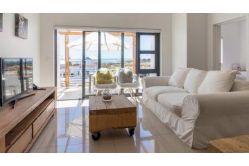 Big Bay Stunning Upmarket Apartment, Cape Town - 3