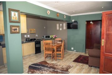 Big 5 Guest House Witbank Guest house, Witbank - 4