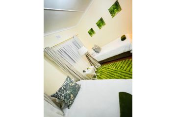 Birds Paradise Guest house, Durban - 1