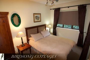 Birdsong Cottages Guest house, Champagne Valley - 5