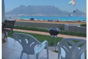 Cape Town Sea Spray Bloubergstrand Apartment, Bloubergstrand - 2