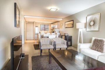 Modern 2 bedroom with underground parking 1 mins from beach-205 La Cabina, Blouberg, Cape Town Apartment, Bloubergstrand - 3