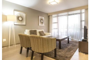 Modern 2 bedroom with underground parking 1 mins from beach-205 La Cabina, Blouberg, Cape Town Apartment, Bloubergstrand - 1