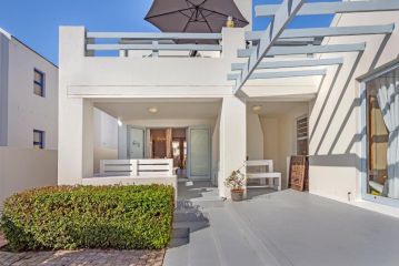 Blue Lagoon 2 by HostAgents Guest house, Langebaan - 2