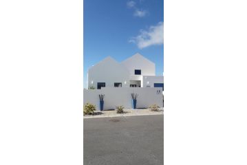 Blue Lagoon Beach Home. Langebaan Apartment, Langebaan - 1