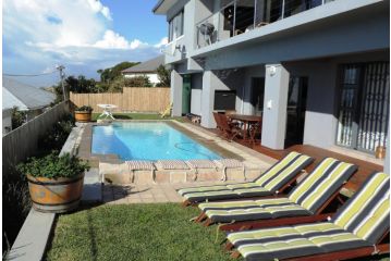 Blue Mountain Bay Apartment, Simonʼs Town - 2