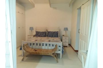 Blue Pearl Apartment, Paternoster - 1