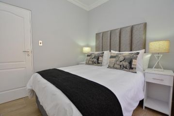 The Blue Sapphire Guesthouse Guest house, Cape Town - 5