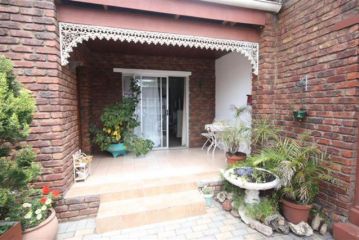 Bluewater Guesthouse Guest house, Port Elizabeth - 1