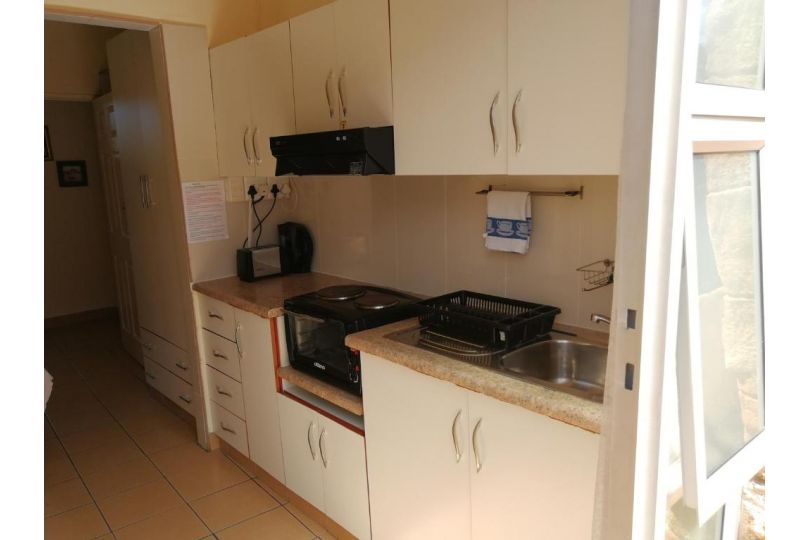 Bluff Accommodation Aybriden Self-Catering ApartHotel, Durban - imaginea 16