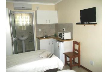 Boesmanland Guesthouse Guest house, Springbok - 1