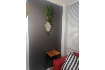 Boland Park Self Catering Apartment, Cape Town - 5