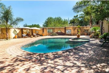 Bolivia Lodge Hotel, Polokwane - 1