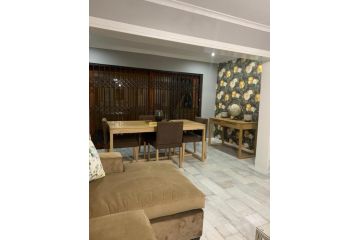 Bologna Estate Guest house, Johannesburg - 4