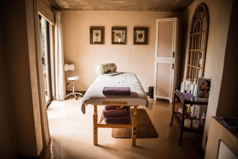 Bona Bona Game Lodge Hotel, Wolmaransstad - imaginea 20