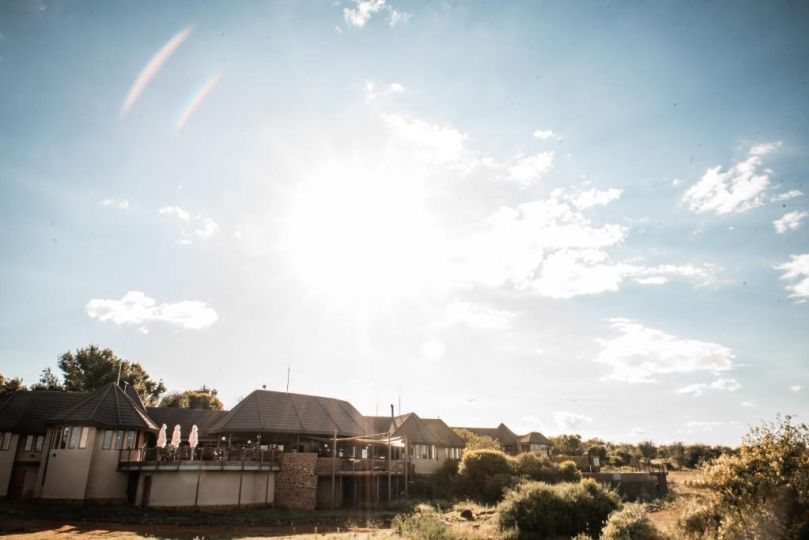 Bona Bona Game Lodge Hotel, Wolmaransstad - imaginea 1