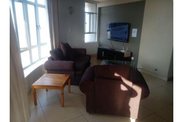 Bongz accomodation@ tenbury Apartment, Durban - 5