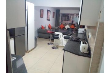 Sandz accomodation at 108 Hotel, Durban - 5