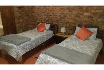 Botties Emunah Guest house, Pretoria - 3