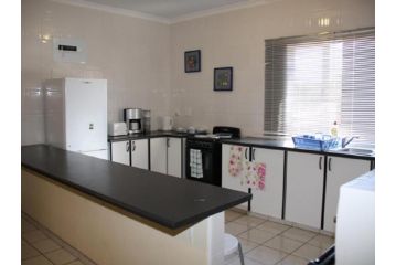 Bougainvillea BNB Bed and breakfast, Durban - 3