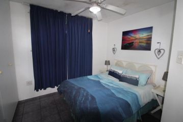 Boulevard 112 Apartment, Margate - 3