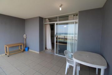 Boulevard 205 Apartment, Margate - 5