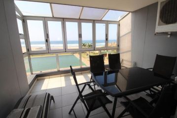 Boulevard 210 Apartment, Margate - 2