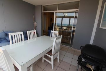 Boulevard 211 Apartment, Margate - 1