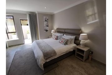 KNYSNA Breakwaters Haven Apartment, Knysna - 5