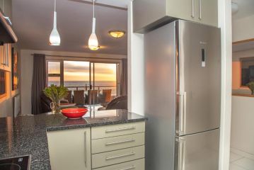 Breathtaking Views 2 Bedroom Apartment B306 Sea Spray, Blouberg Apartment, Bloubergstrand - 5