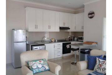 Broadway Bay Accommodation Apartment, Durban - 4