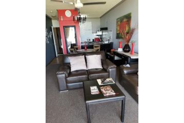 Bomela Properties - Brooke's Hill Suites Apartment, Port Elizabeth - 2
