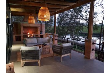 Buff & Fellow Eco Cabins Hotel, George - 5