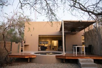Buffalo Bone Suite Hotel, Marloth Park - 2