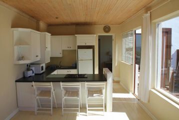 The Bungalow Apartment, Jeffreys Bay - 3