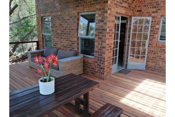 Bushbaby Cottage in Hartbeespoort Apartment, Pretoria - 1