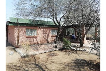 Bushbaby Eden Guest house, Marloth Park - 1