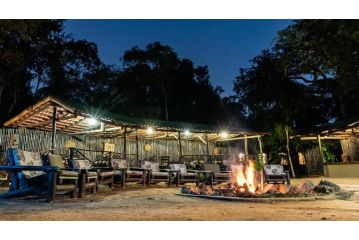 Gooderson Bushlands Game Lodge Hotel, Hluhluwe - 5