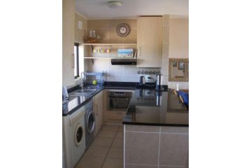 Cabanas 32 Apartment, Umdloti - 3