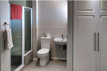 Calypso Cottage Langebaan Guest house, Langebaan - 3