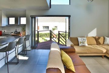 Calypso Cottage Langebaan Guest house, Langebaan - 2