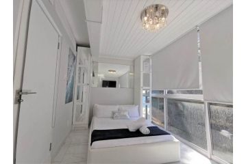 CAMARQUE 112 Apartment, Umdloti - 4