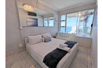 CAMARQUE 112 Apartment, Umdloti - 1
