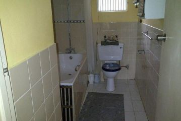CAMARQUE 86 UMDLOTI BEACH Apartment, Umdloti - 1