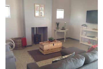 Camelot Cottages Guest house, Langebaan - 1