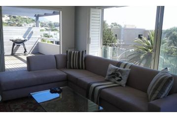 Camps Bay Apartment, Cape Town - 3