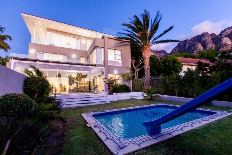Villa on 1st Crescent Villa, Cape Town - imaginea 2