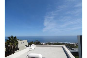 Camps Bay Studio Guesthouse - Studio Apartment, Cape Town - 2