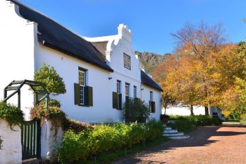 Cape Dutch @ Keerweder Guest house, Franschhoek - 4