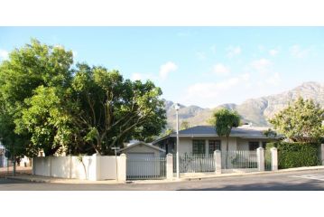 Cape Robin Cottage Guest house, Franschhoek - 4